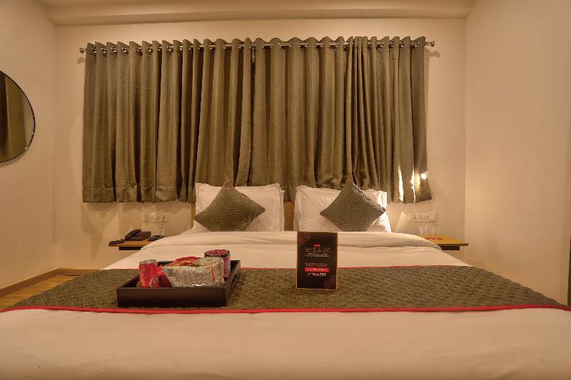 Oyo Townhouse 87 Spartan Nagar Chennai Exterior photo
