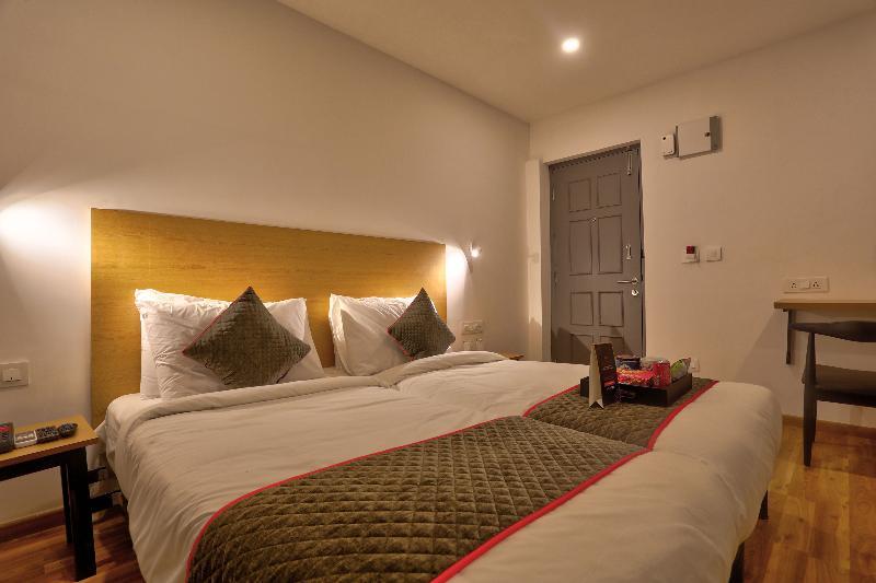 Oyo Townhouse 87 Spartan Nagar Chennai Exterior photo